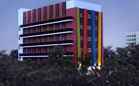 Amaris Hotel Senen